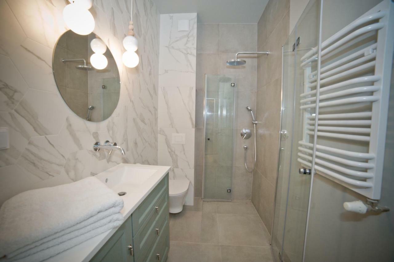 Lucy Apartment Neptun Park - Hav Aparts Danzica Esterno foto